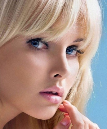 Анкета проститутки Аничка - город Дмитровск, 19 лет, №13760